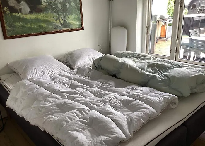 10 Person In